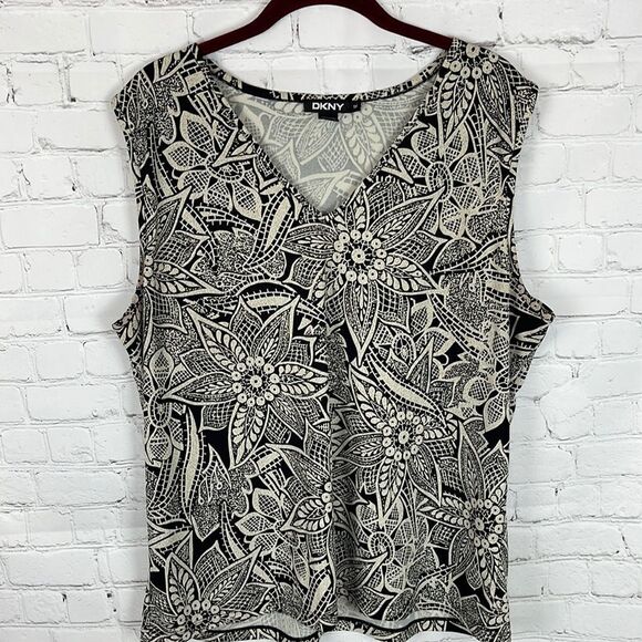 DKNY Floral Black and Cream Blouse Size 1X - Picture 1 of 5